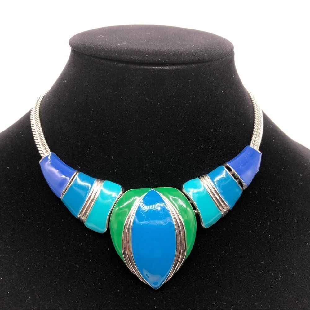 Statement Necklace in Silver Tone w/ enamel